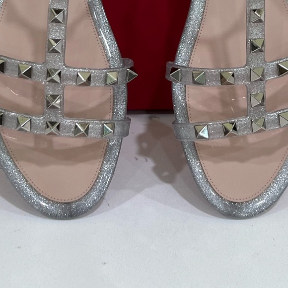 Valentino Garavani Rockstud Silver Glitter PVC Sandal - Picture 17 of 17